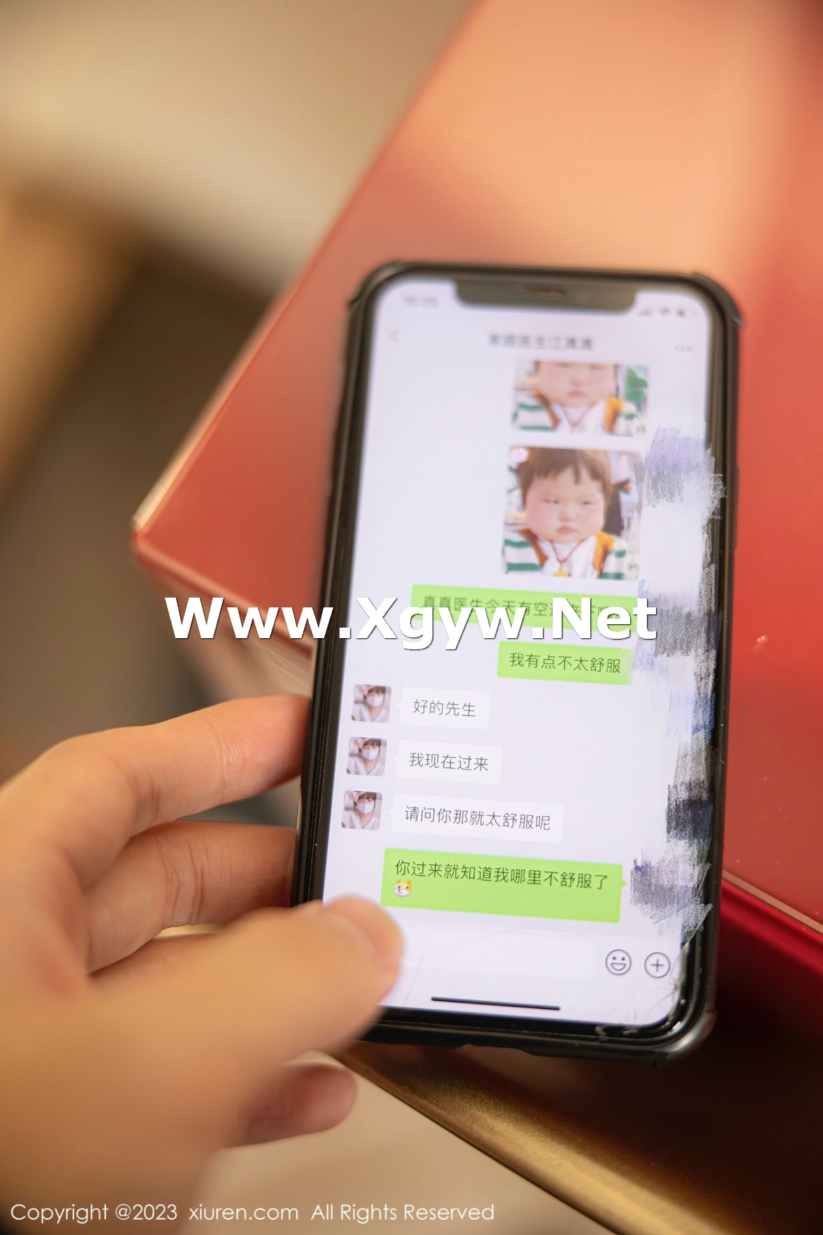 Xgyw.Net_XiuRen第6130期_模特江真真护士服露红色蕾丝内衣配蕾丝袜秀曼妙身姿诱惑写真105P