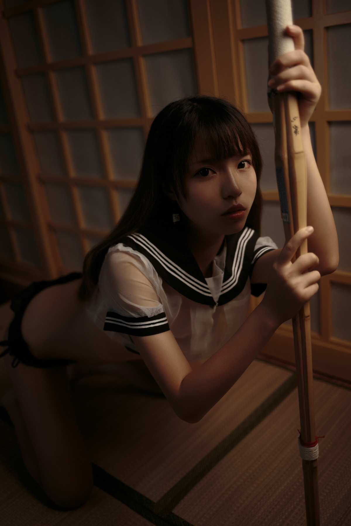 Xgyw.Net_网络美女白易子教主H系合集主题私房多套性感服饰秀曼妙身姿迷人诱惑写真130P