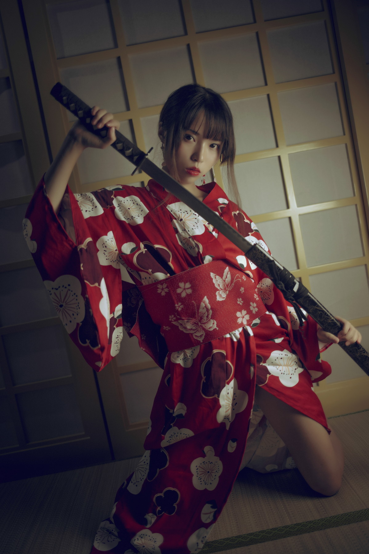 Xgyw.Net_网络美女白易子教主H系合集主题私房多套性感服饰秀曼妙身姿迷人诱惑写真130P
