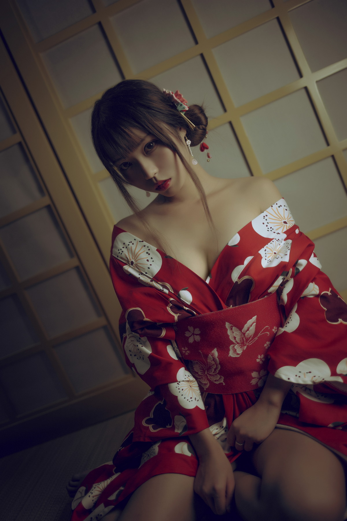 Xgyw.Net_网络美女白易子教主H系合集主题私房多套性感服饰秀曼妙身姿迷人诱惑写真130P