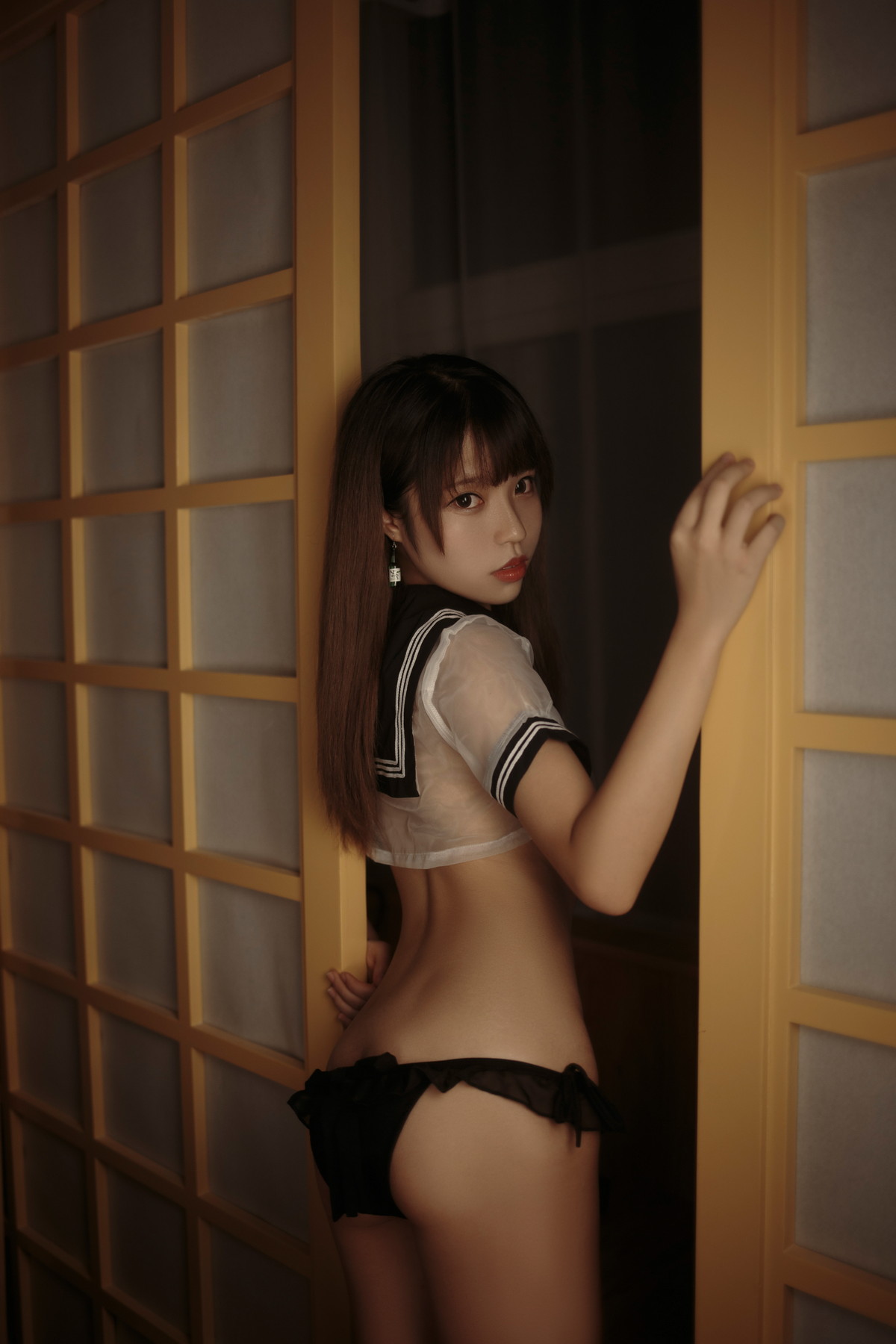 Xgyw.Net_网络美女白易子教主H系合集主题私房多套性感服饰秀曼妙身姿迷人诱惑写真130P
