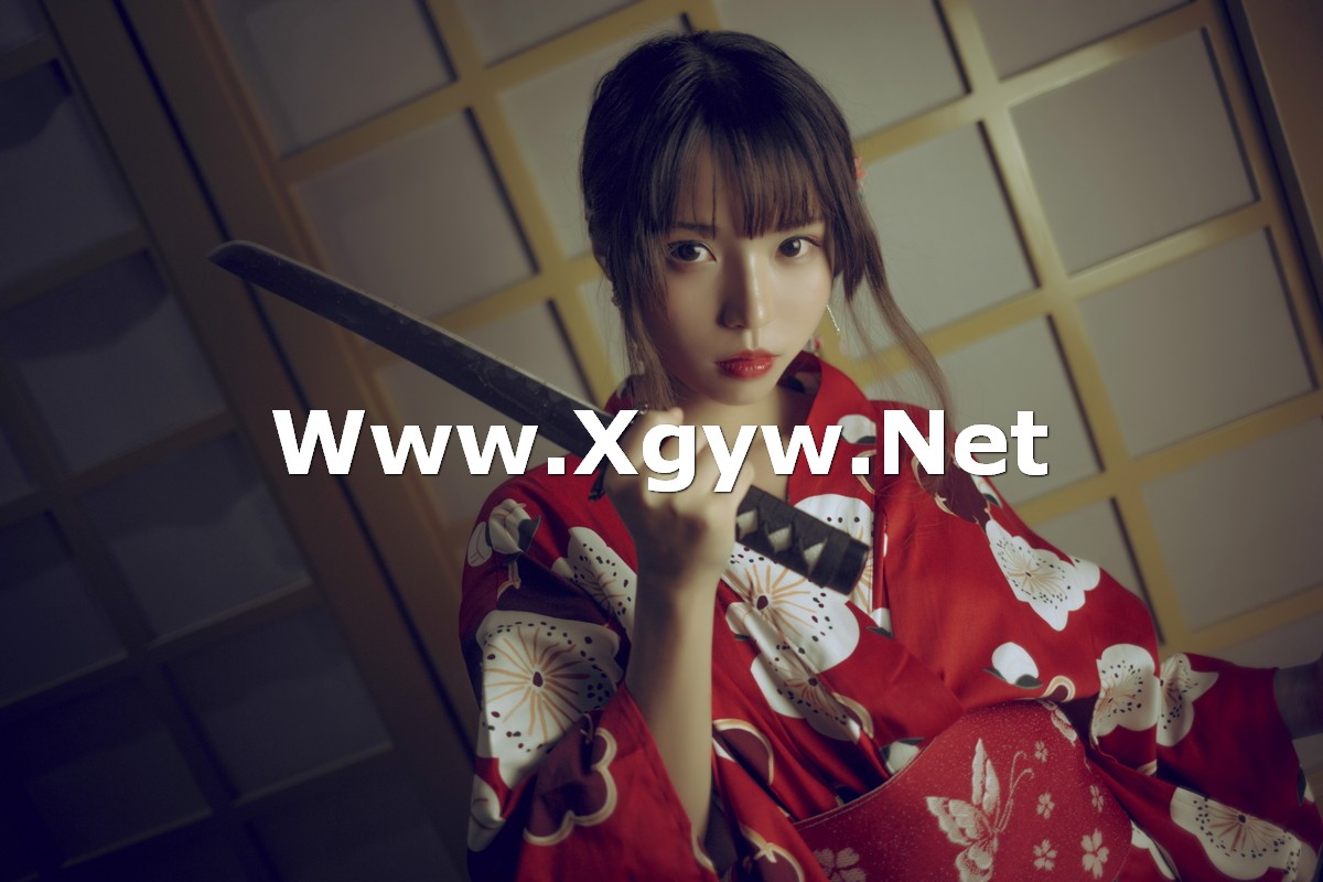 Xgyw.Net_网络美女白易子教主H系合集主题私房多套性感服饰秀曼妙身姿迷人诱惑写真130P