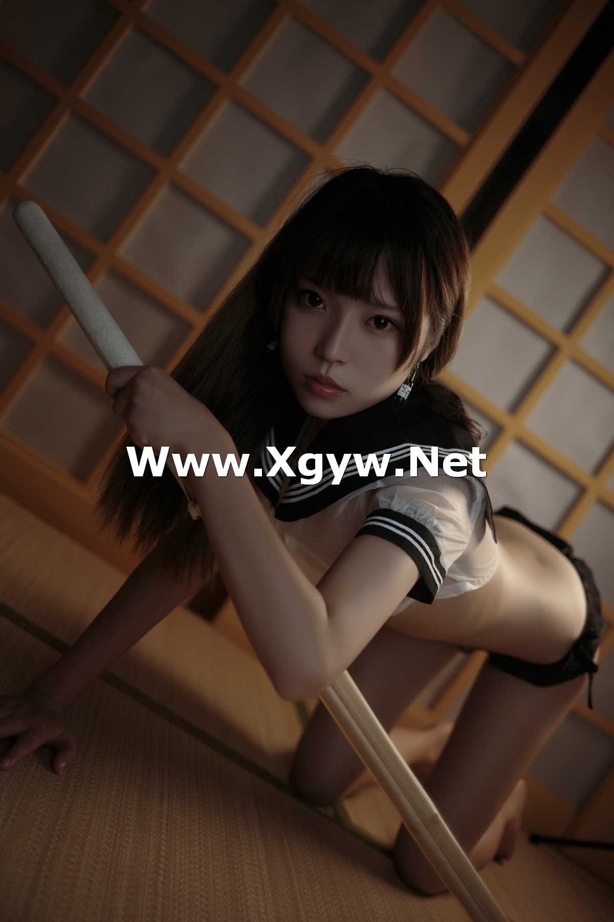 Xgyw.Net_网络美女白易子教主H系合集主题私房多套性感服饰秀曼妙身姿迷人诱惑写真130P