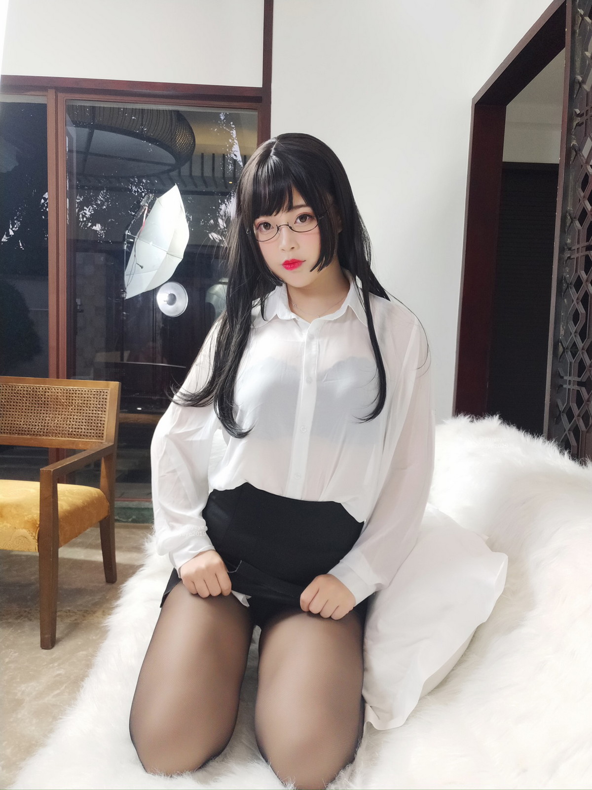 Xgyw.Net_萌系小姐姐白烨家庭教师主题性感白T配黑短裙露超薄黑丝秀翘臀美腿诱惑写真67P