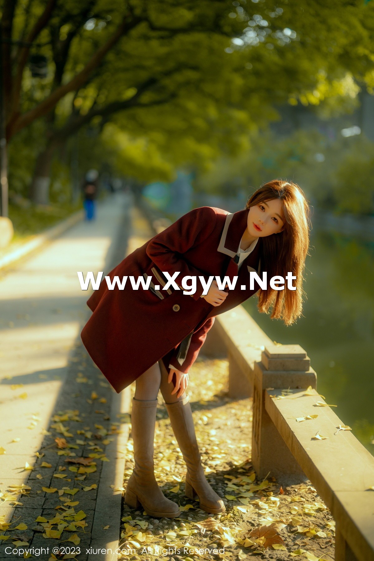 Xgyw.Net_XiuRen第6137期_模特婠婠么性感白T配黑色短裙露超薄黑丝秀曼妙身姿诱惑写真91P