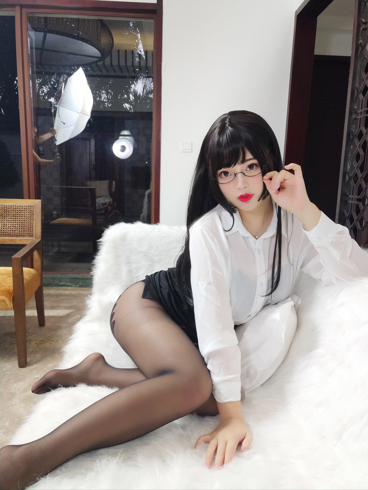 Xgyw.Net_萌系小姐姐白烨家庭教师主题性感白T配黑短裙露超薄黑丝秀翘臀美腿诱惑写真67P