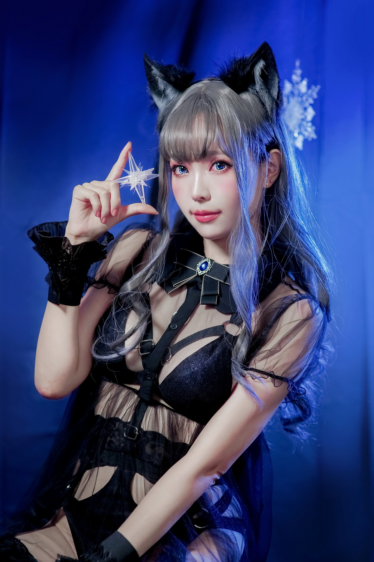 Xgyw.Net_Coser妹子Ely_eee狼暗夜约尔主题黑色披风下性感黑色内衣秀完美身材诱惑写真48P