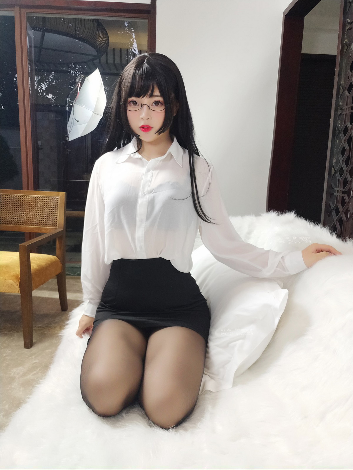 Xgyw.Net_萌系小姐姐白烨家庭教师主题性感白T配黑短裙露超薄黑丝秀翘臀美腿诱惑写真67P