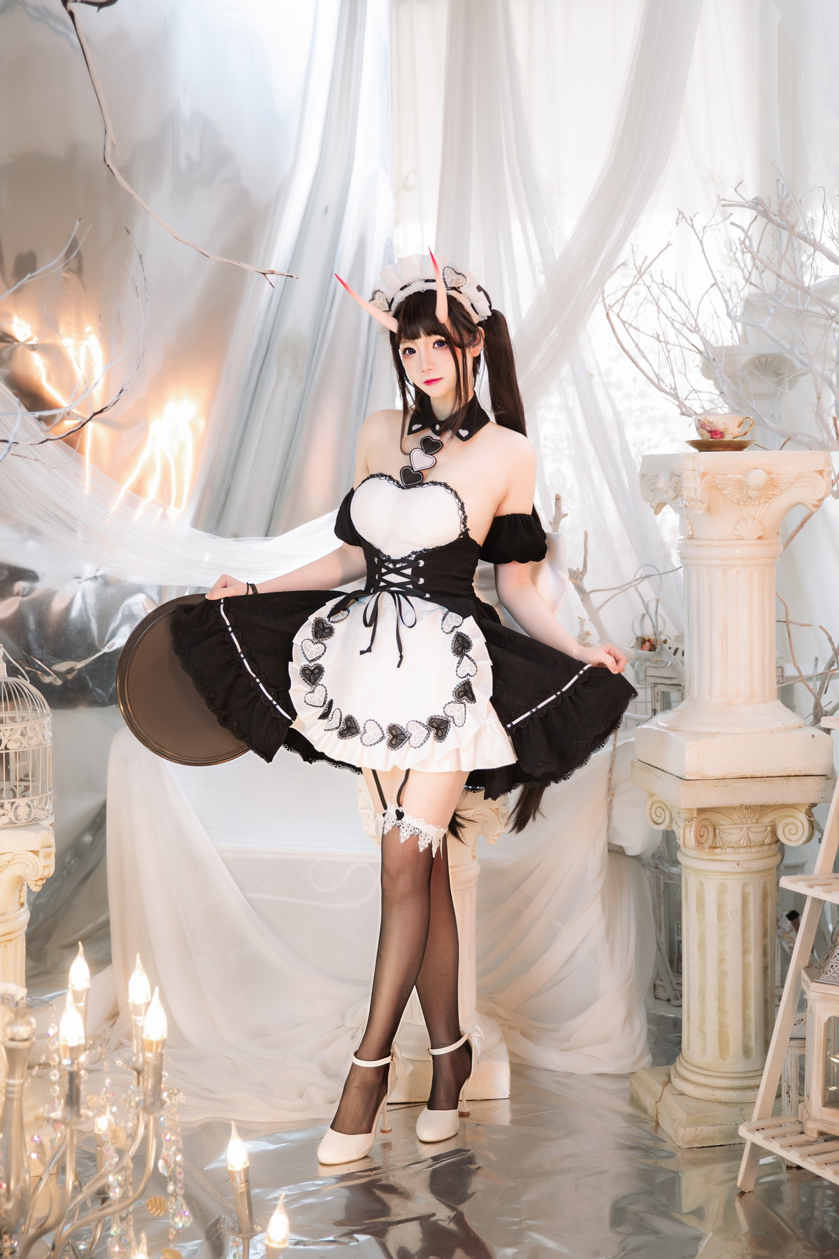 Xgyw.Net_动漫博主雪晴Astra能代女仆主题性感低胸女仆装配黑丝吊袜秀丰满身材诱惑写真60P