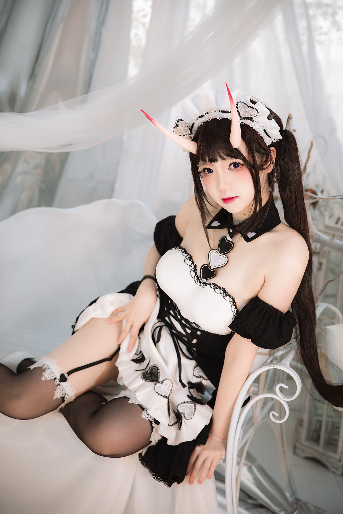 Xgyw.Net_动漫博主雪晴Astra能代女仆主题性感低胸女仆装配黑丝吊袜秀丰满身材诱惑写真60P