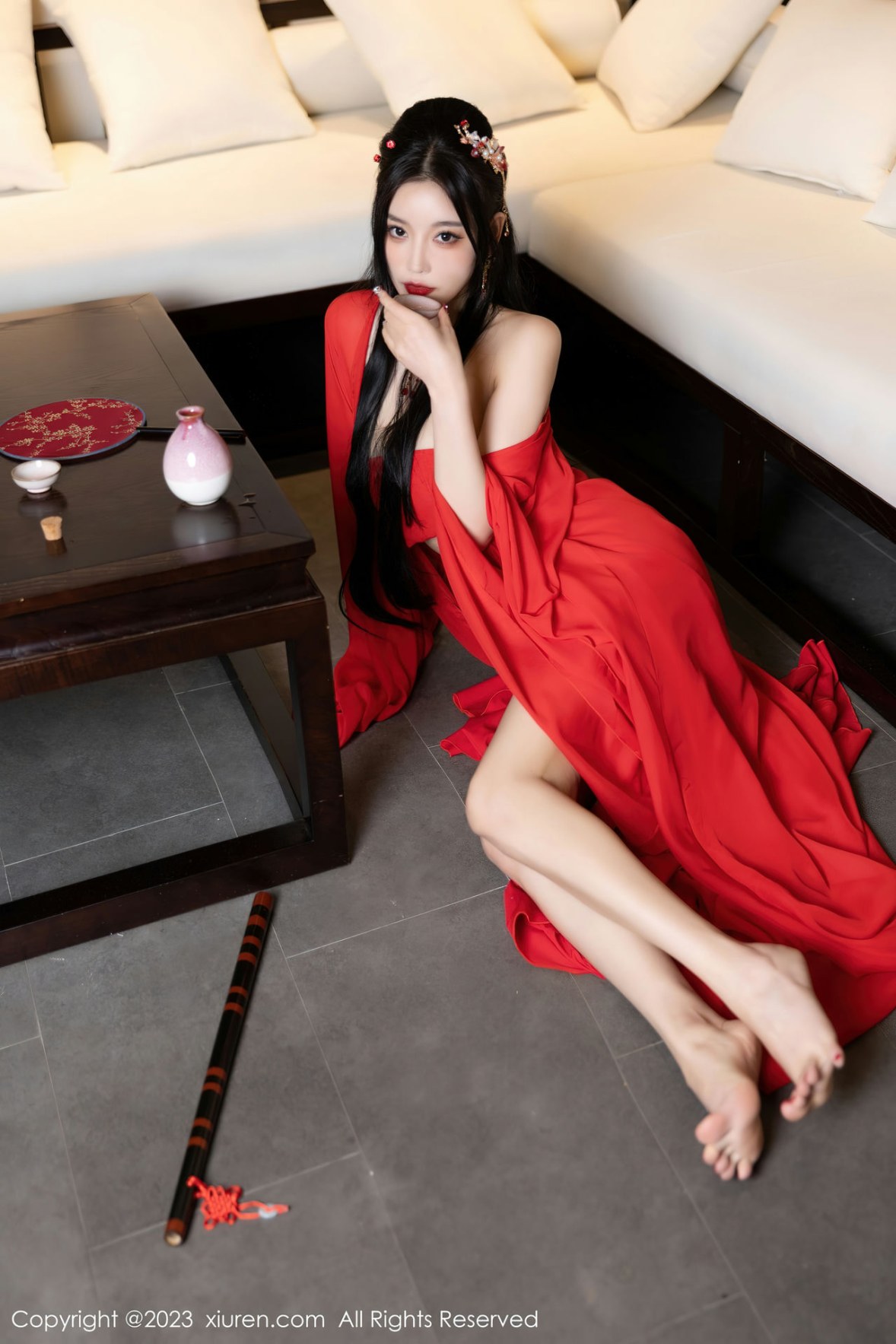 Xgyw.Net_XiuRen第6149期_女神杨晨晨Yome温泉性感半透红色丝绸秀丰满身材惹火诱惑写真88P