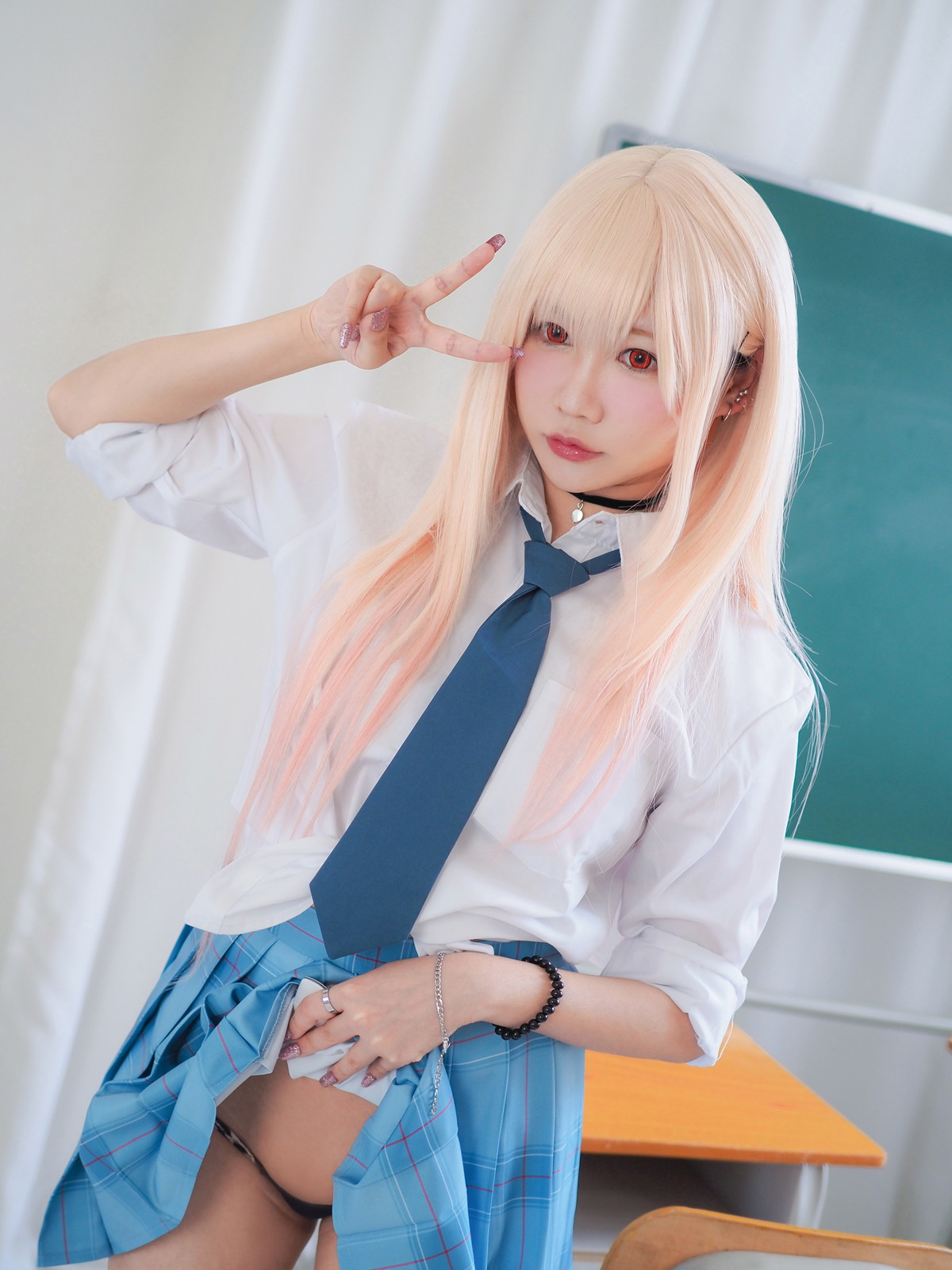 Xgyw.Net_网络美女铭铭Kizami-JK学妹主题教室里脱性感短裙露丁字裤秀翘臀撩人诱惑写真124P