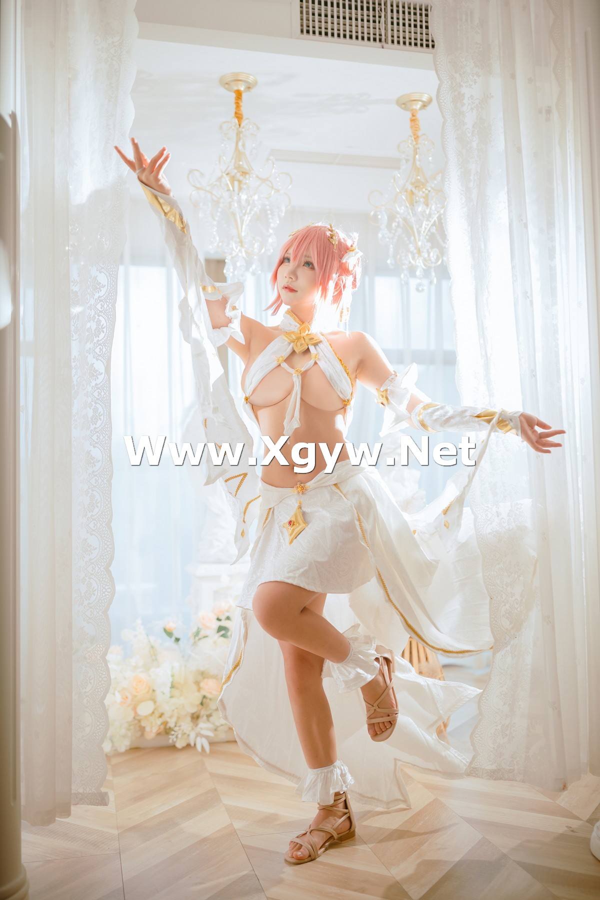 Xgyw.Net_动漫博主是一只熊仔吗公主连结主题性感白色露胸服饰秀惹火身材撩人诱惑写真30P