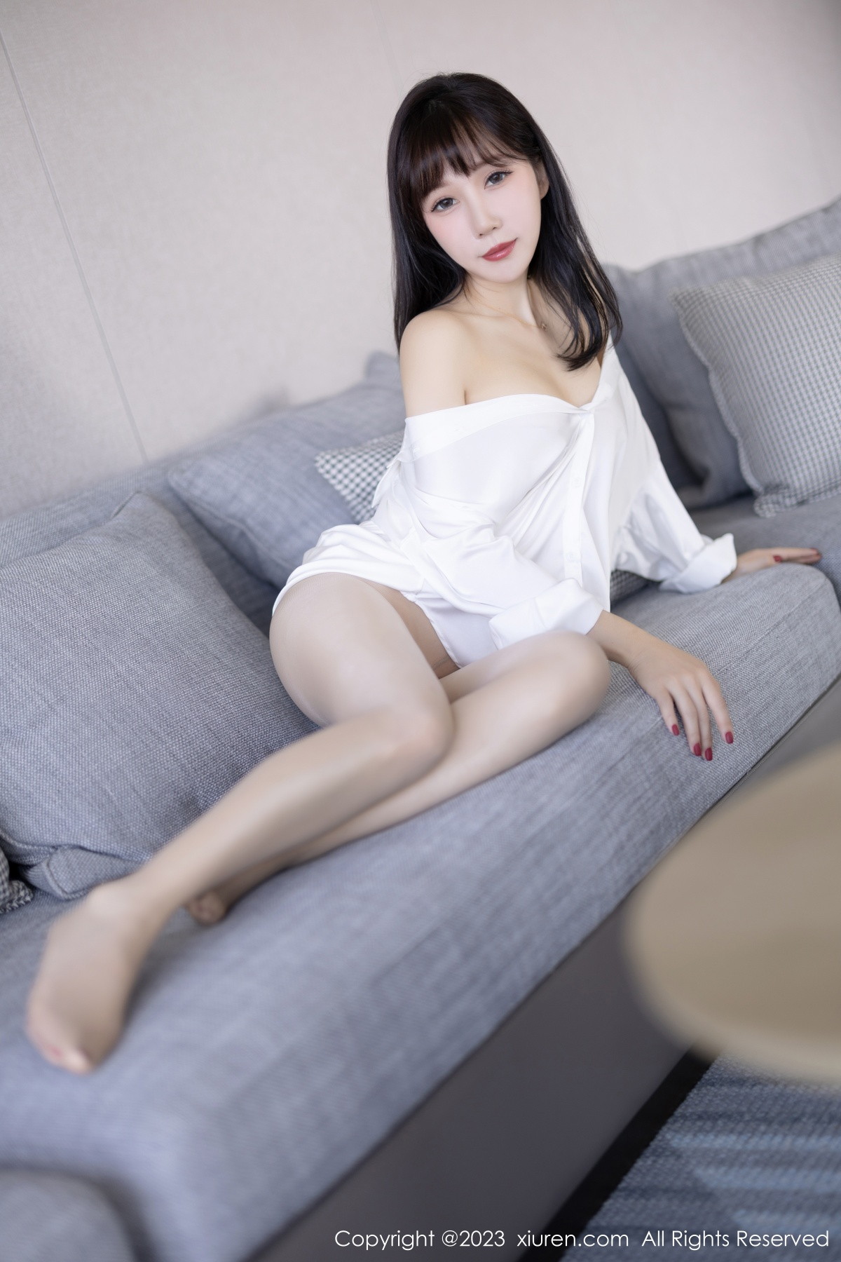 Xgyw.Net_XiuRen第6153期_模特波巧酱海南岛旅拍性感白T配原色丝袜秀曼妙身姿诱惑写真82P