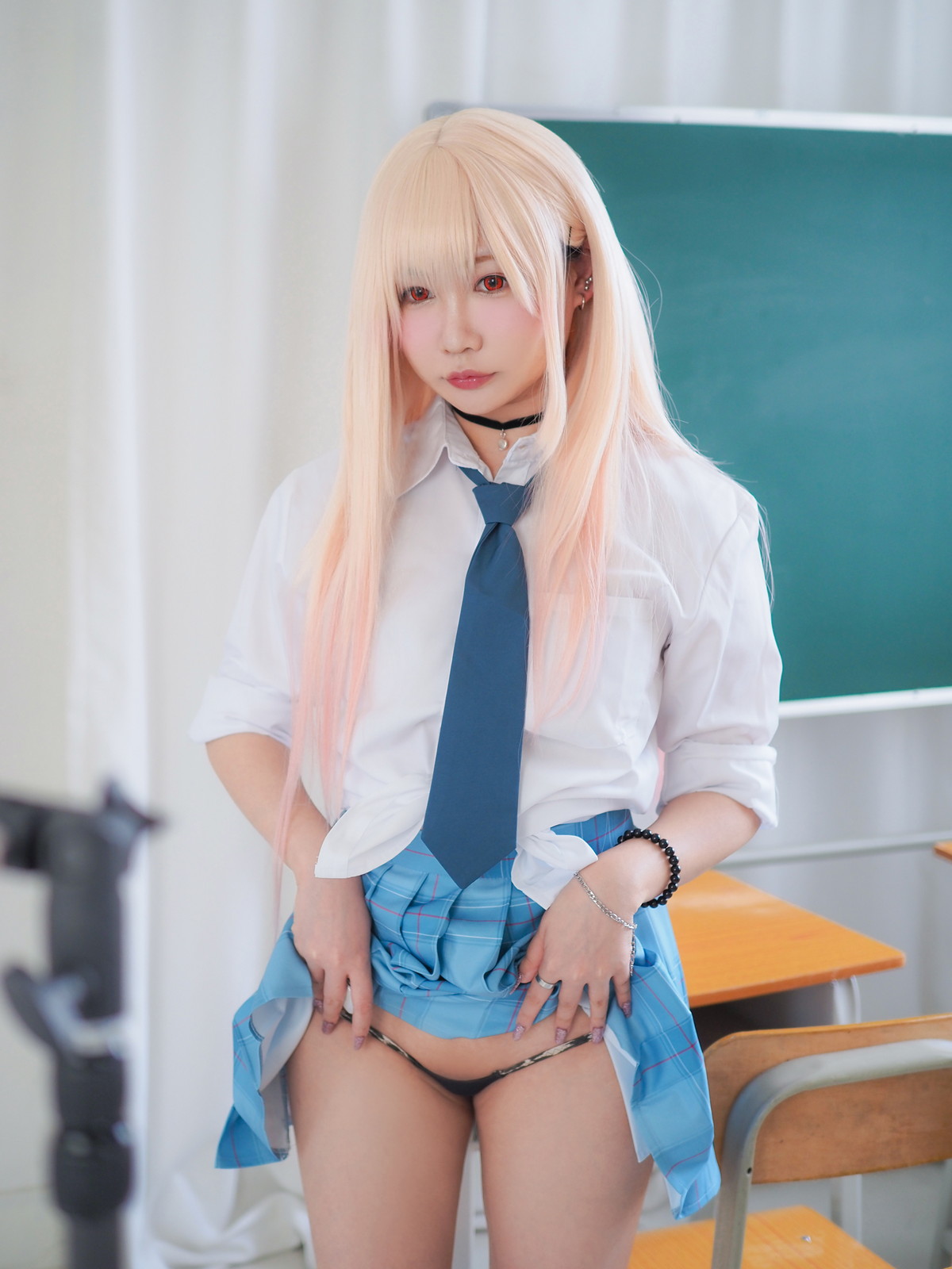 Xgyw.Net_网络美女铭铭Kizami-JK学妹主题教室里脱性感短裙露丁字裤秀翘臀撩人诱惑写真124P