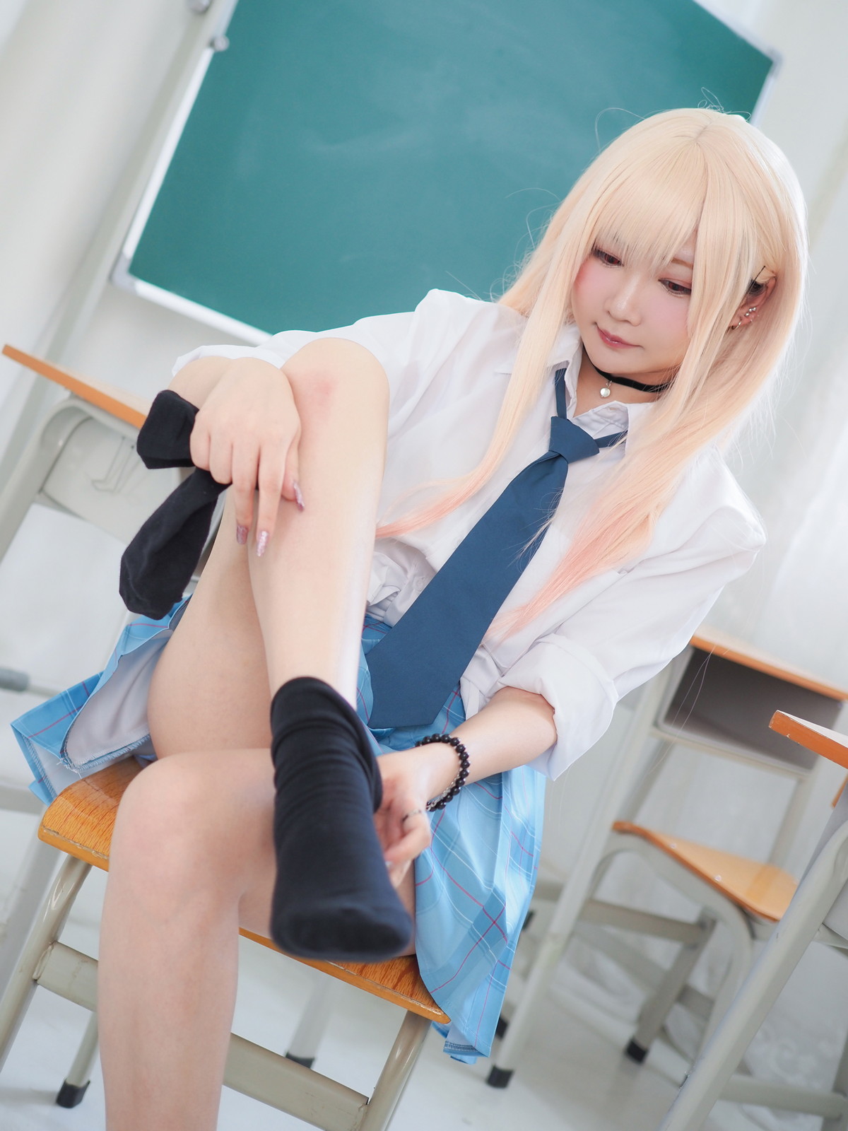 Xgyw.Net_网络美女铭铭Kizami-JK学妹主题教室里脱性感短裙露丁字裤秀翘臀撩人诱惑写真124P
