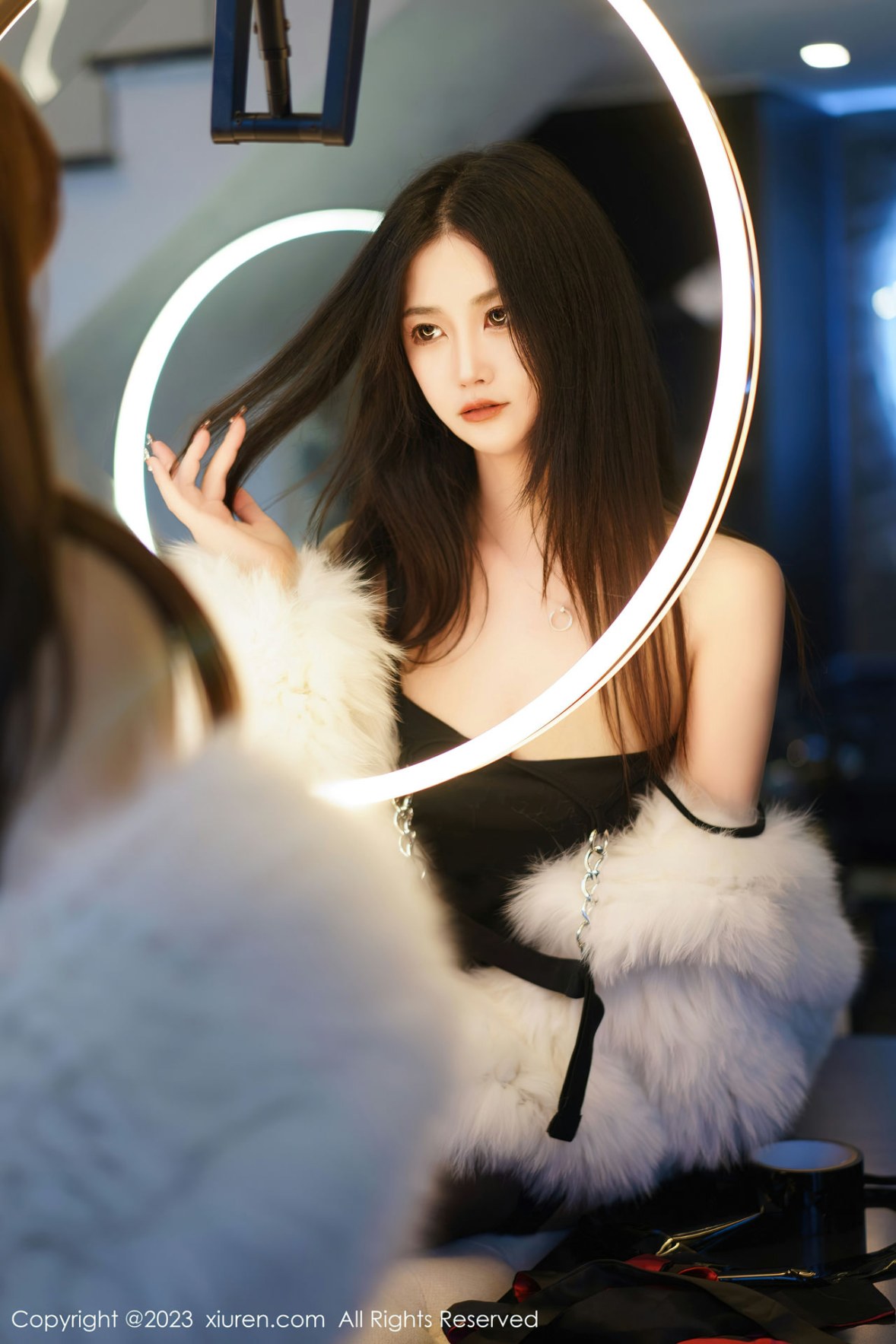 Xgyw.Net_XiuRen第6162期_模特laura阿姣模特合集性感女神私房拍摄双峰对决撩人诱惑写真72P