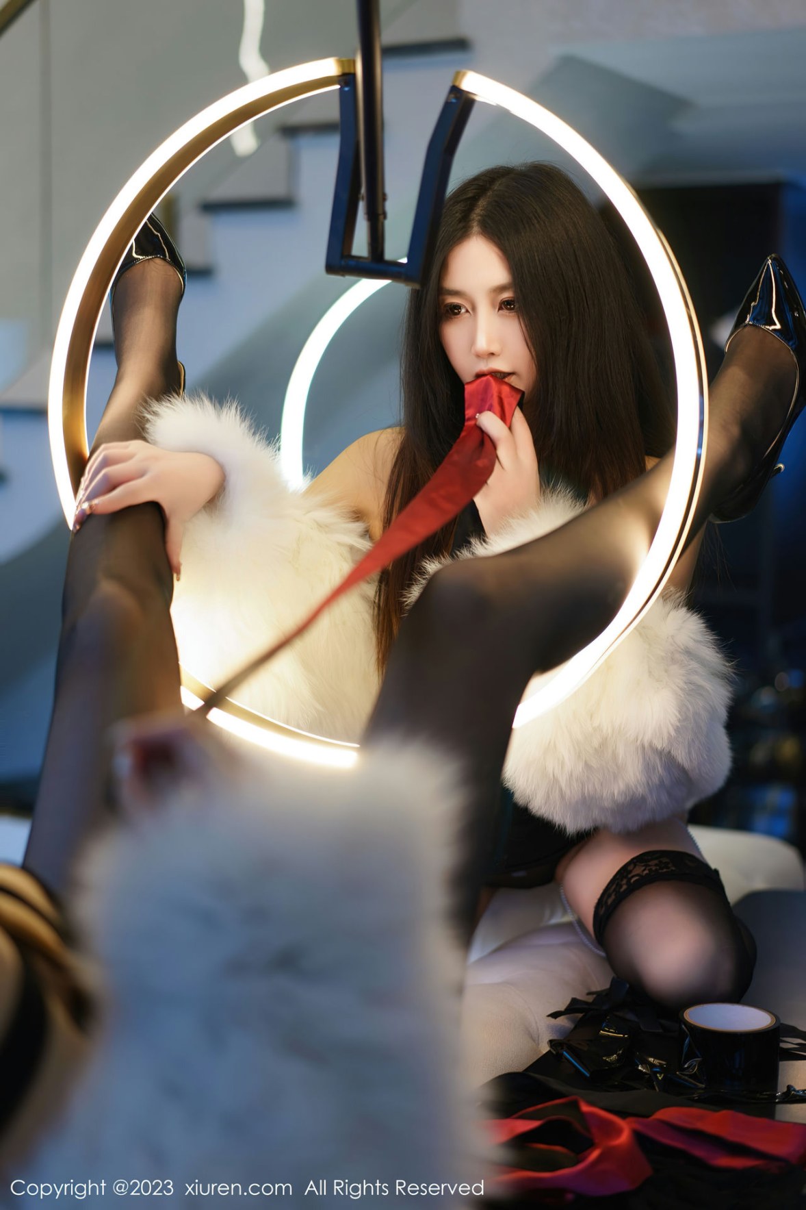 Xgyw.Net_XiuRen第6162期_模特laura阿姣模特合集性感女神私房拍摄双峰对决撩人诱惑写真72P