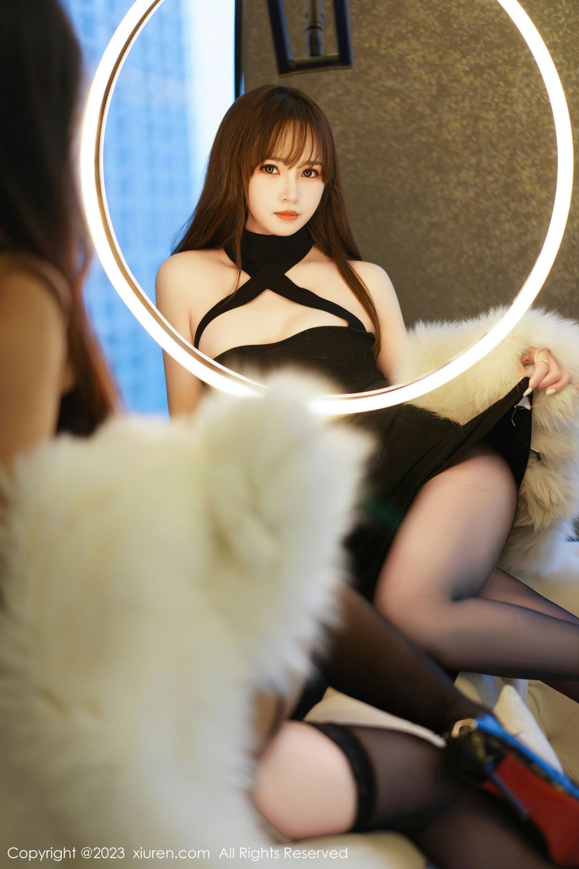 Xgyw.Net_XiuRen第6162期_模特laura阿姣模特合集性感女神私房拍摄双峰对决撩人诱惑写真72P