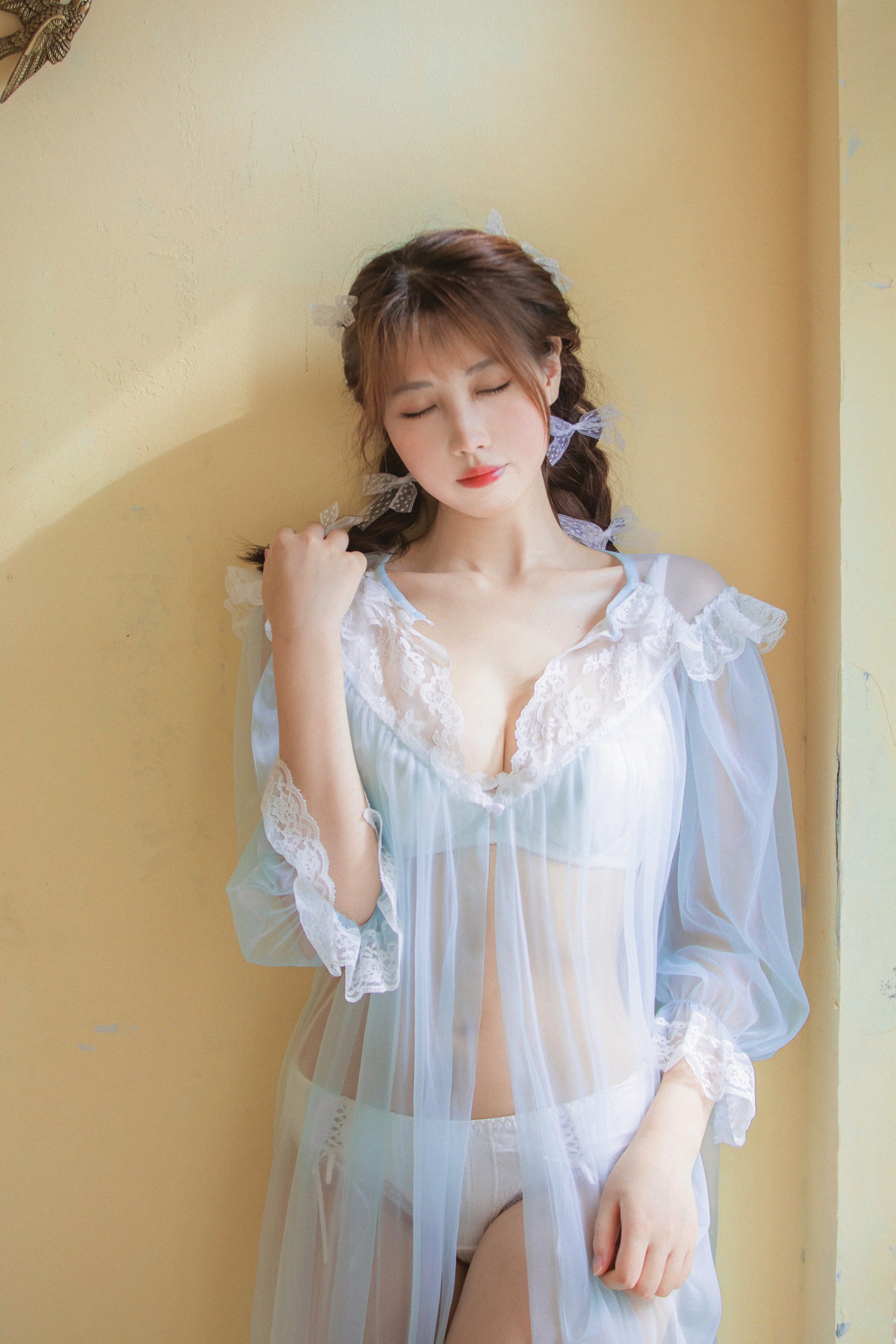 Xgyw.Net_次元少女念雪ww蓝纱衣主题私房性感蓝色薄纱裙透视秀白色内衣完美诱惑写真40P