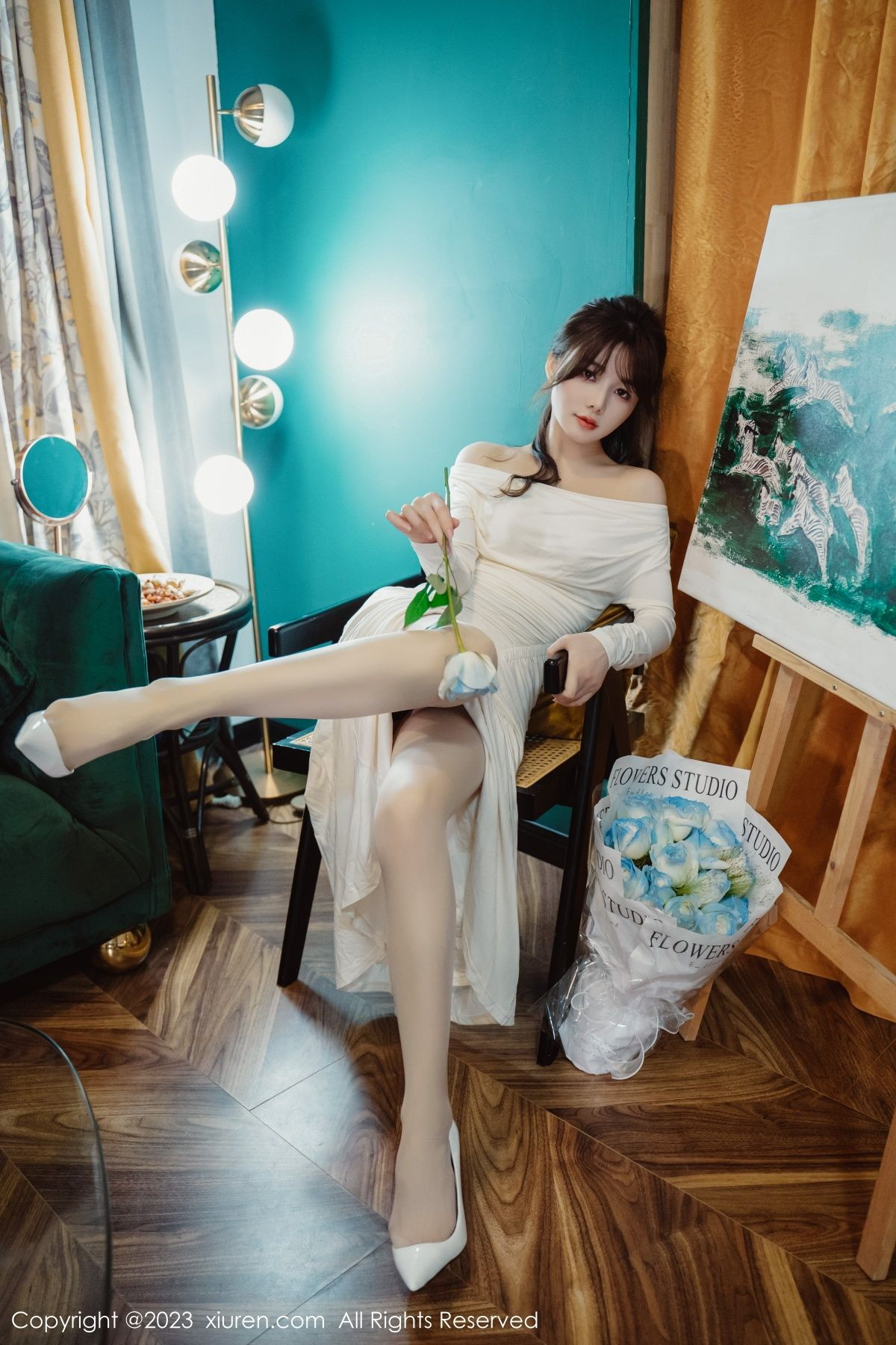 Xgyw.Net_XiuRen第6182期_模特婠婠么脱白色连衣长裙露蕾丝内衣配开档白丝迷人诱惑写真79P