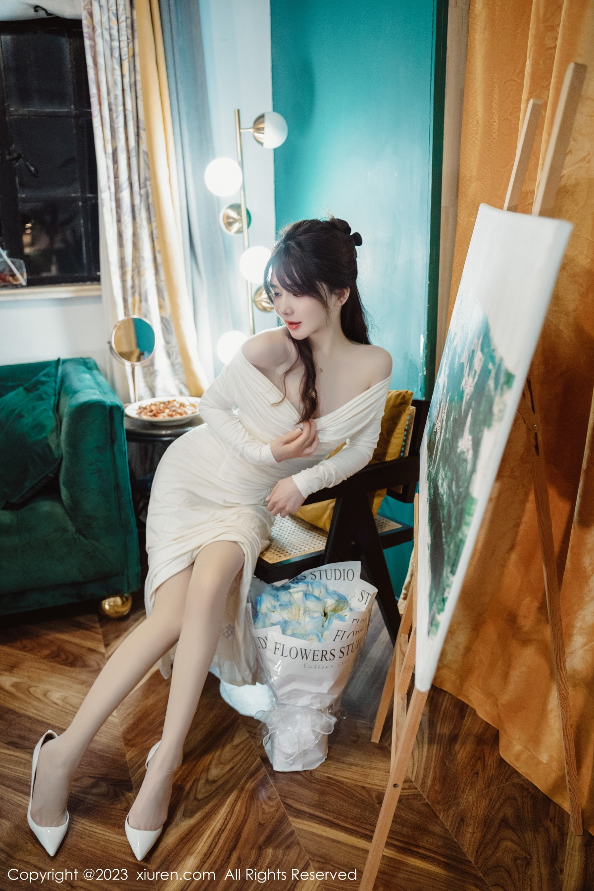 Xgyw.Net_XiuRen第6182期_模特婠婠么脱白色连衣长裙露蕾丝内衣配开档白丝迷人诱惑写真79P