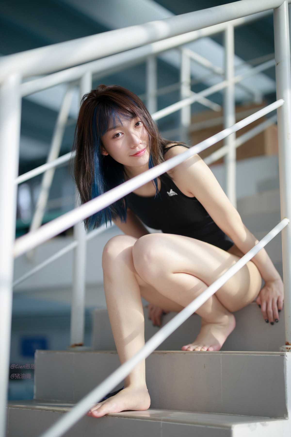 Xgyw.Net_Corer美女Cien恩恩竞泳主题泳池边性感黑色连体泳衣秀曼妙身姿迷人诱惑写真62P