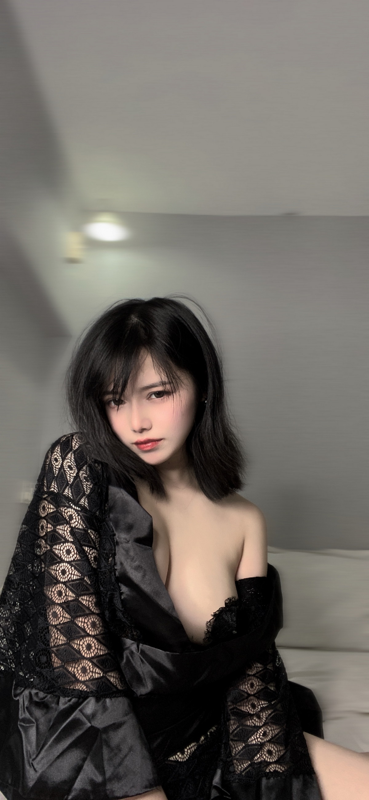 Xgyw.Net_网络美女七月喵子回家的诱惑主题私房性感黑色缕空服饰半脱露豪乳遮点诱惑写真46P