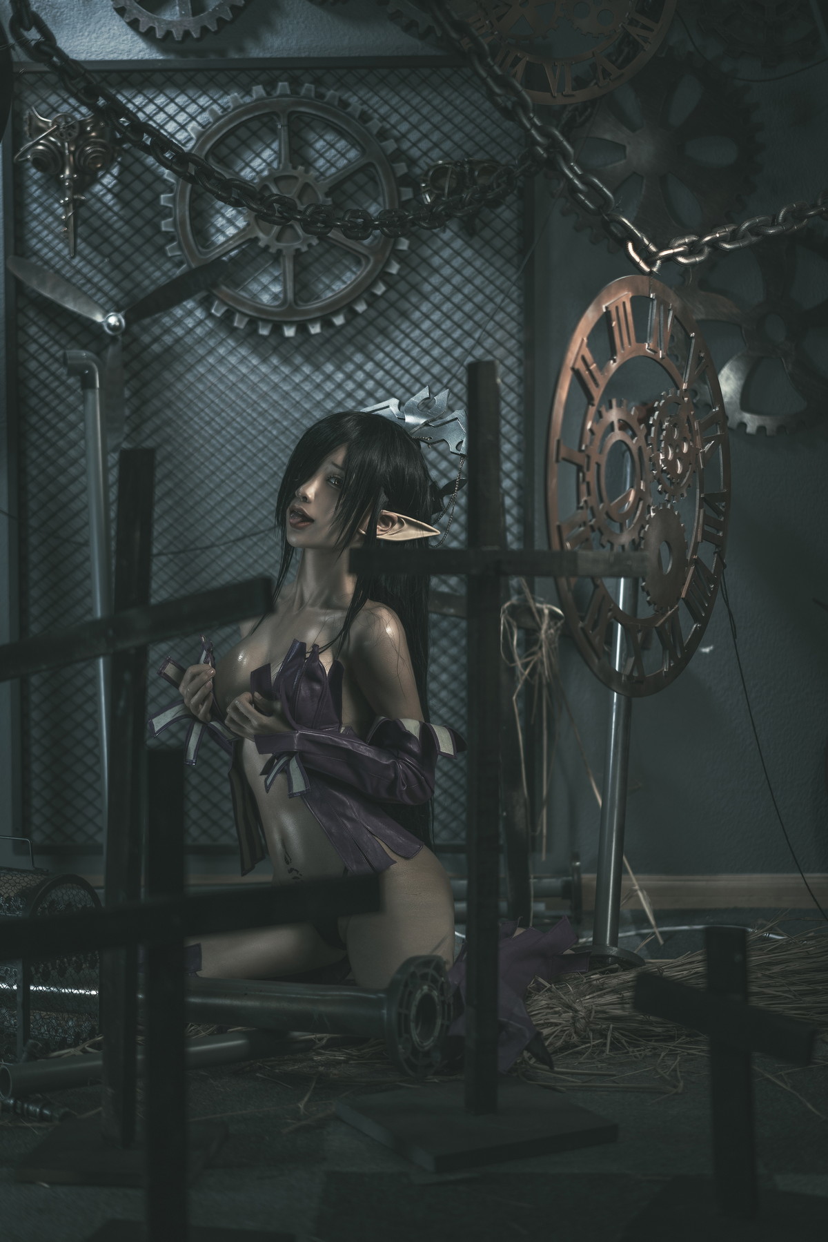Xgyw.Net_动漫博主蠢沫沫黑兽女王主题私房性感情趣服饰露黑色内衣秀油亮肌肤诱惑写真35P