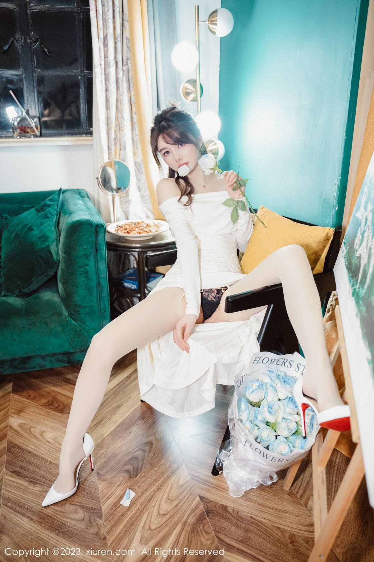 Xgyw.Net_XiuRen第6182期_模特婠婠么脱白色连衣长裙露蕾丝内衣配开档白丝迷人诱惑写真79P