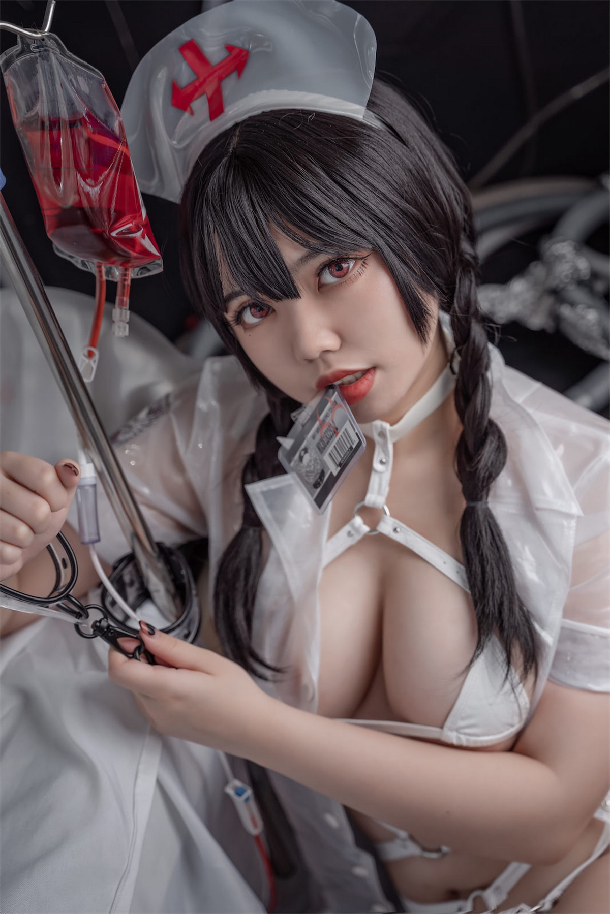 Xgyw.Net_网络美女啊日日_Ganlory未来白色护士主题性感透明胶衣装秀丰满身材诱惑写真52P