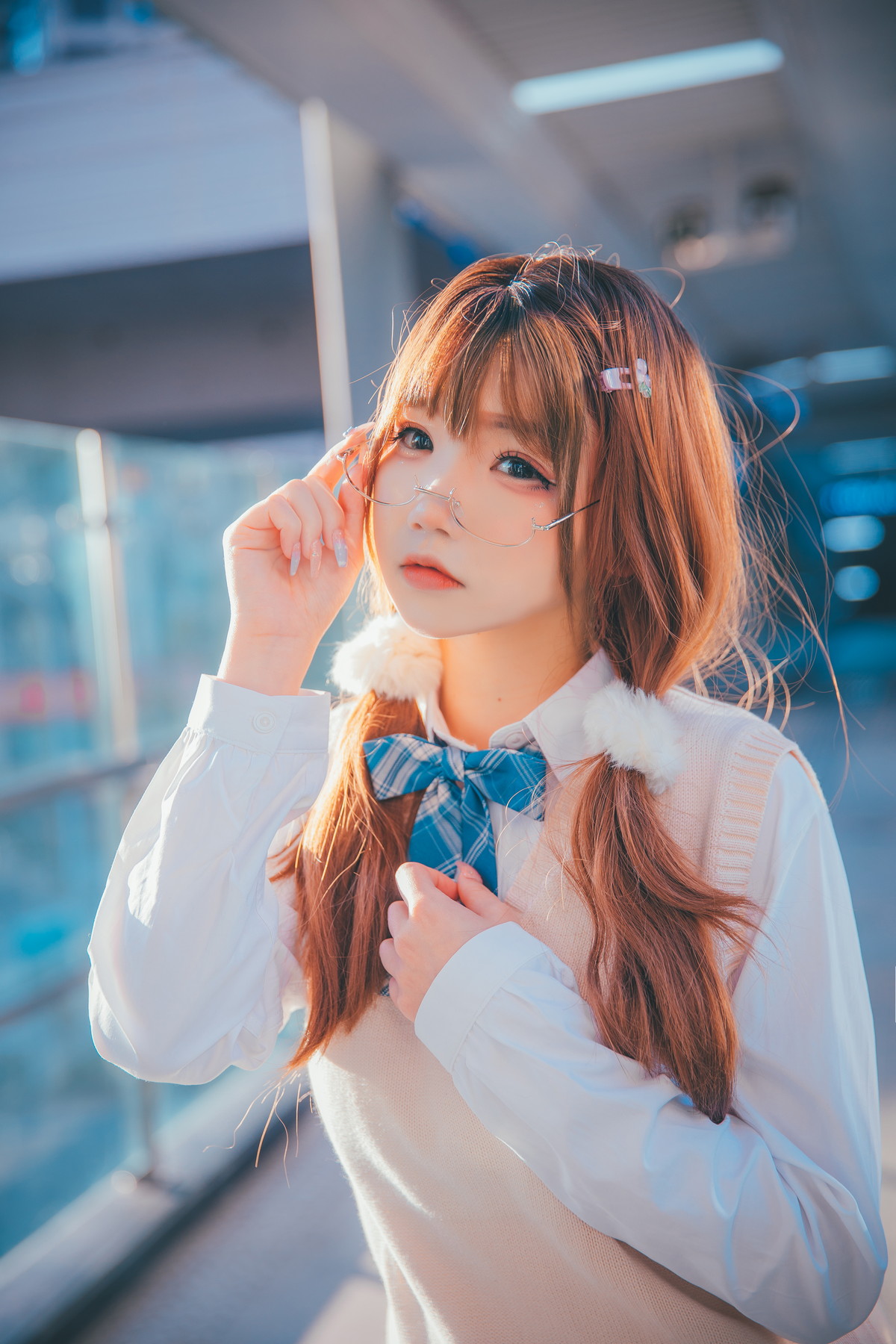 Xgyw.Net_Cos小姐姐雪琪JK夕阳主题学校里性感学生制服露超薄黑丝裤袜秀美腿迷人写真25P