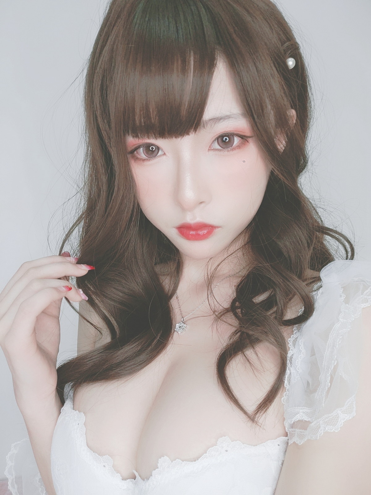 Xgyw.Net_性感尤物清水由乃花嫁自拍主题性感白色低胸婚纱秀完美身材露豪乳诱惑写真44P