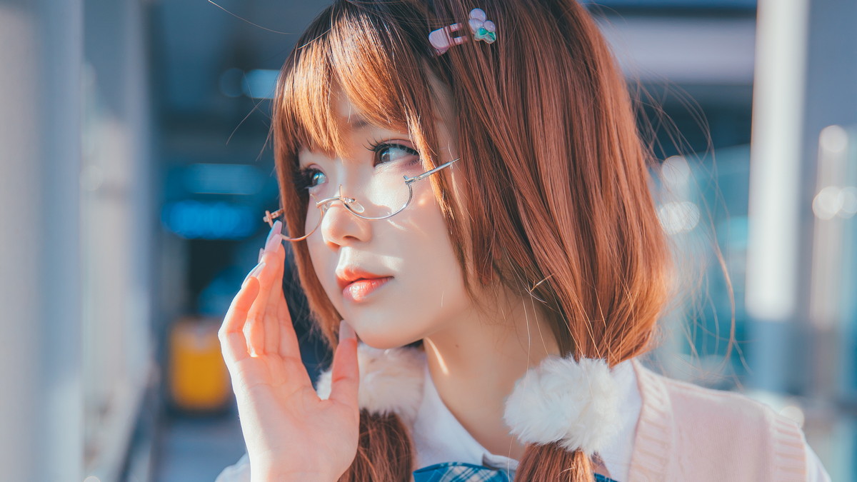 Xgyw.Net_Cos小姐姐雪琪JK夕阳主题学校里性感学生制服露超薄黑丝裤袜秀美腿迷人写真25P