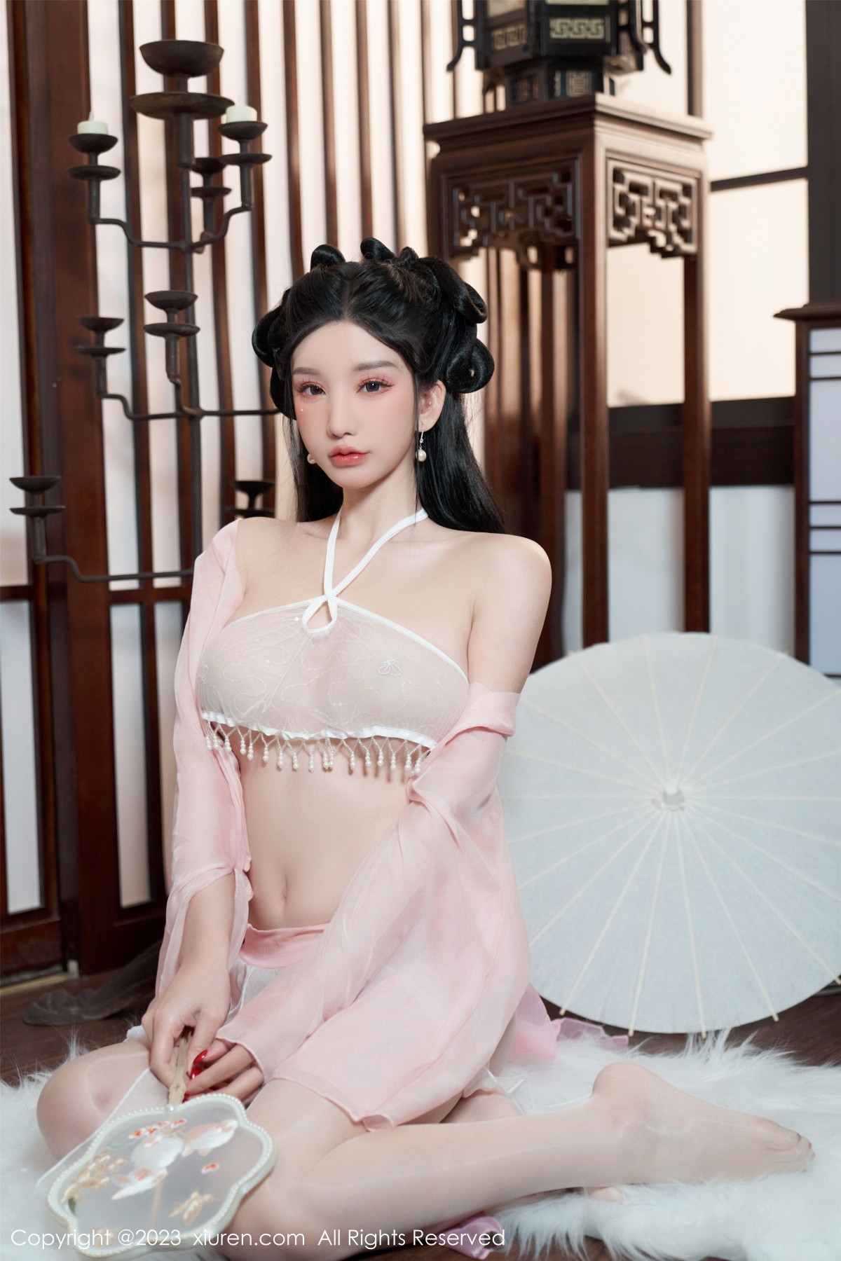 Xgyw.Net_XiuRen第6217期_女神周于希Sally性感粉色古装服饰配超薄无内肉丝惹火诱惑写真85P