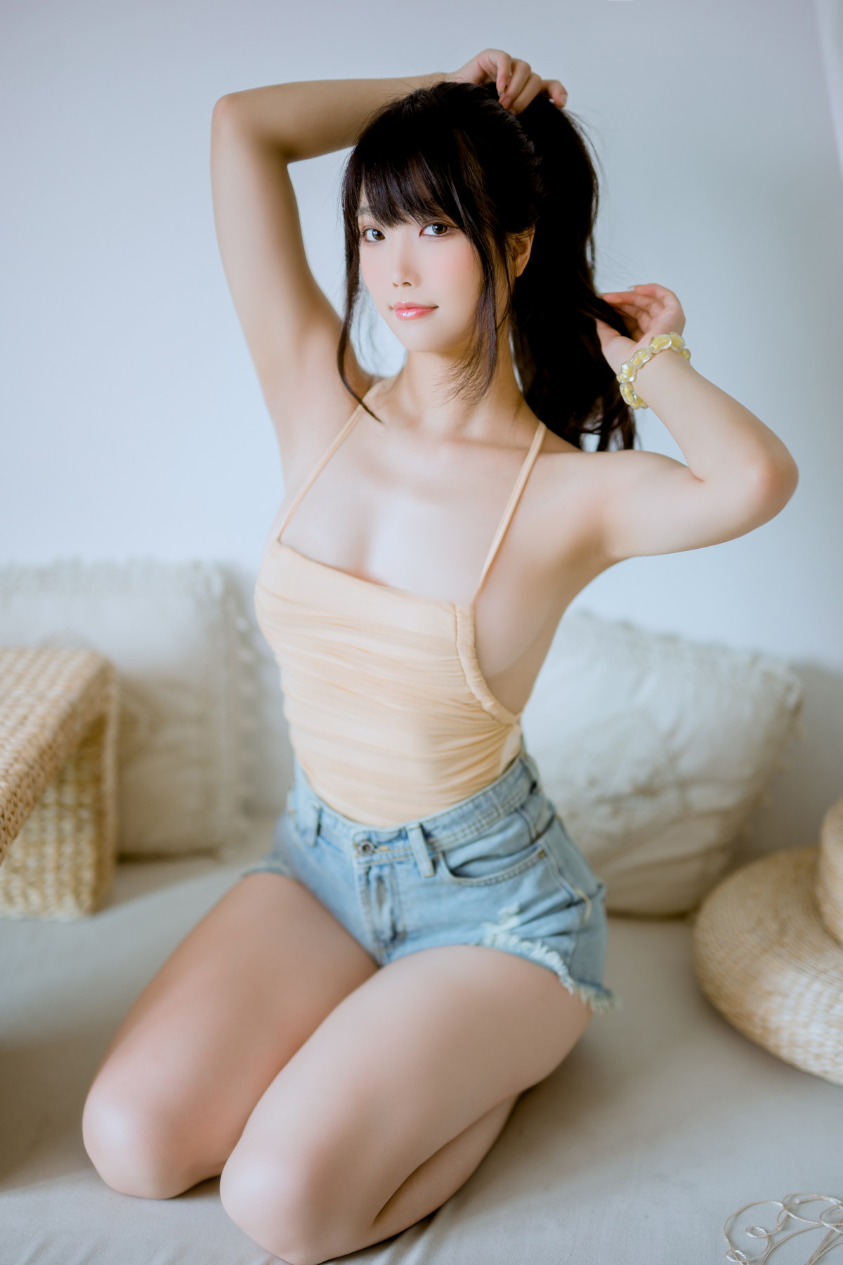 Xgyw.Net_网络美女汪知子观察柠檬主题私房脱牛仔短裤露性感肉色连体衣完美诱惑写真41P