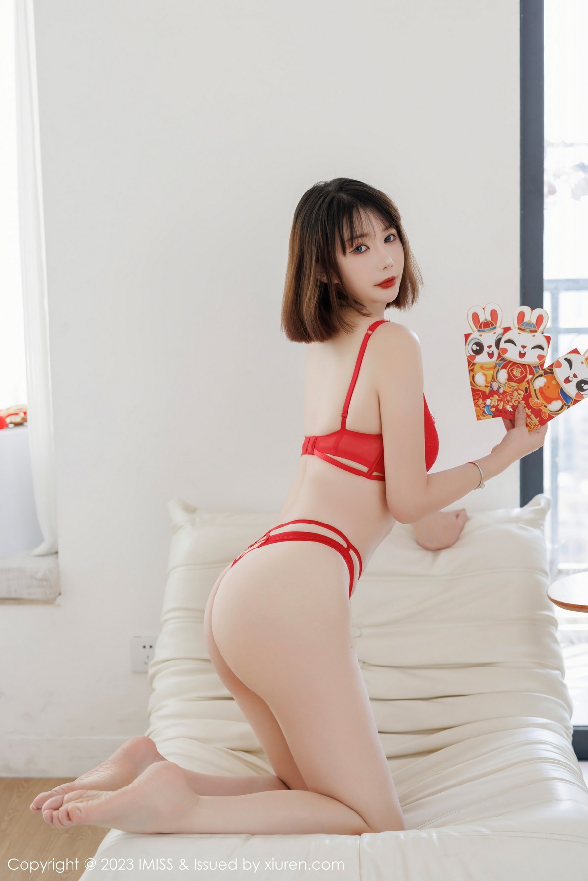 Xgyw.Net_[IMISS爱蜜社]Vol.716_模特Evon陈赞之性感红色旗袍露红色蕾丝内衣秀凹凸身材诱惑写真51P