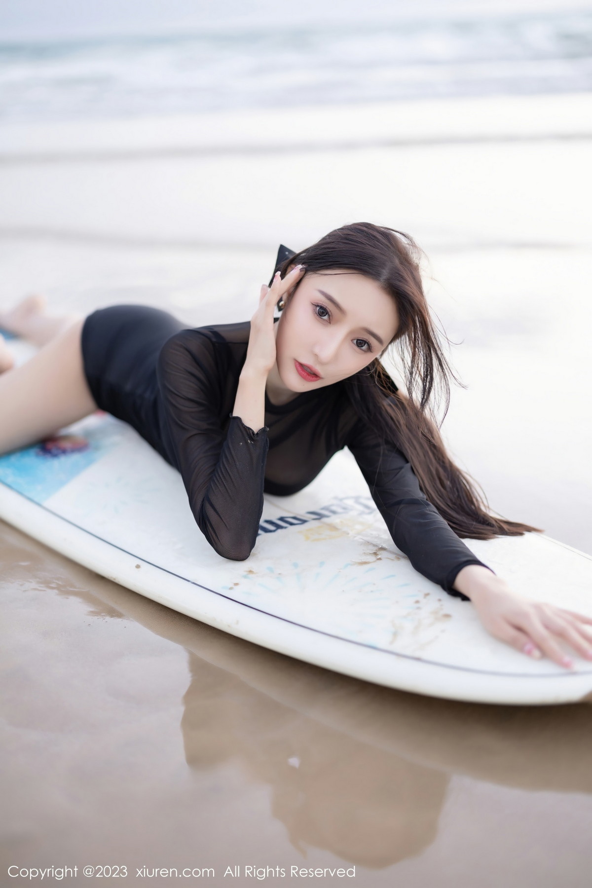 Xgyw.Net_XiuRen第6222期_女神王馨瑶yanni海南岛旅拍性感黑色泳装秀丰满身材迷人写真84P