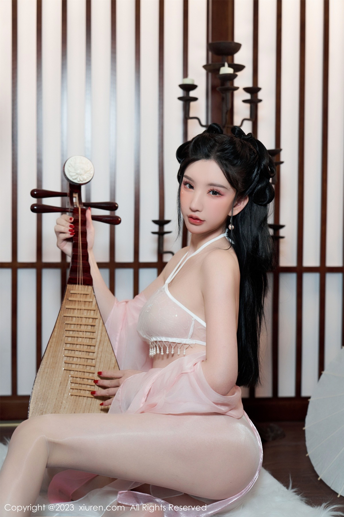Xgyw.Net_XiuRen第6217期_女神周于希Sally性感粉色古装服饰配超薄无内肉丝惹火诱惑写真85P