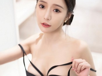 XiuRen第6222期_校花王馨瑶yanni海南岛自拍性感黑色泳装秀丰满身材迷人写真84P