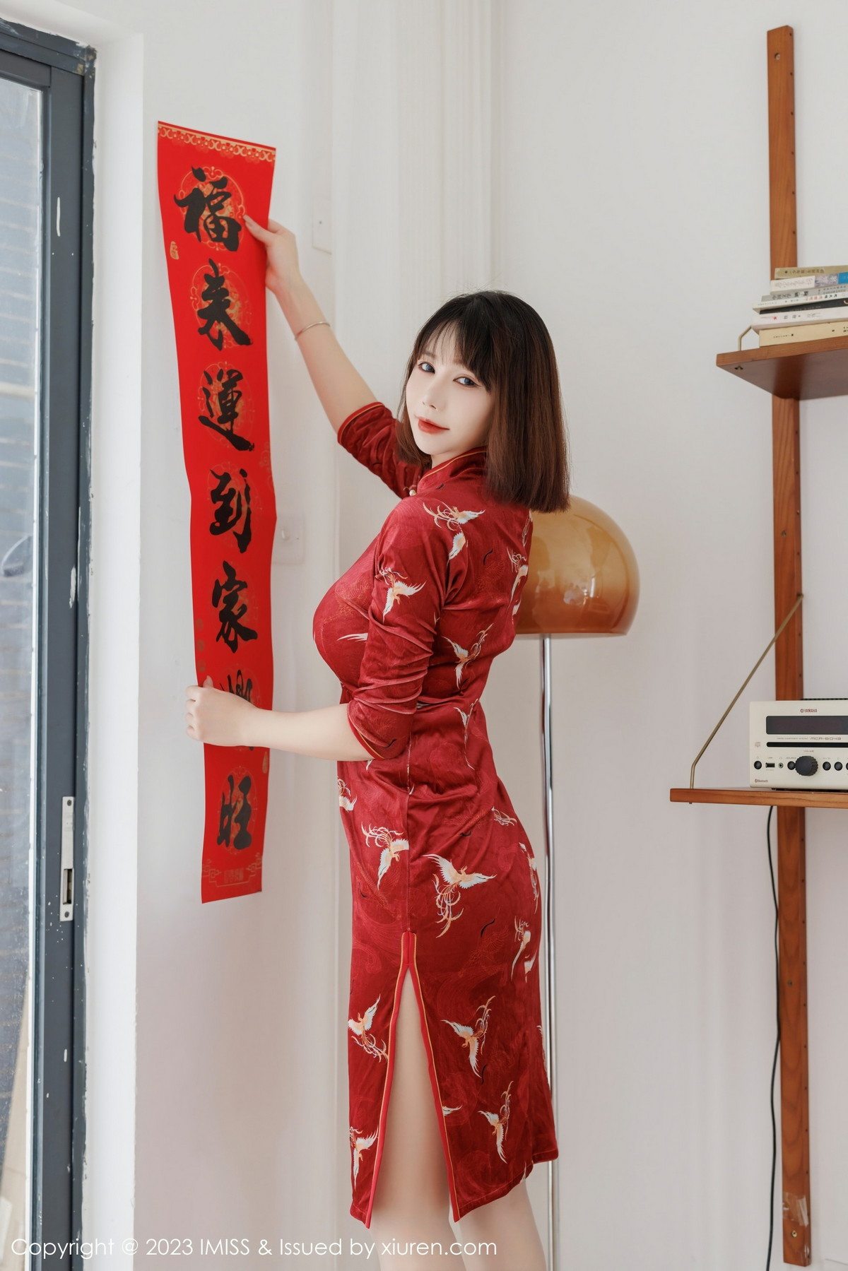 Xgyw.Net_[IMISS爱蜜社]Vol.716_模特Evon陈赞之性感红色旗袍露红色蕾丝内衣秀凹凸身材诱惑写真51P