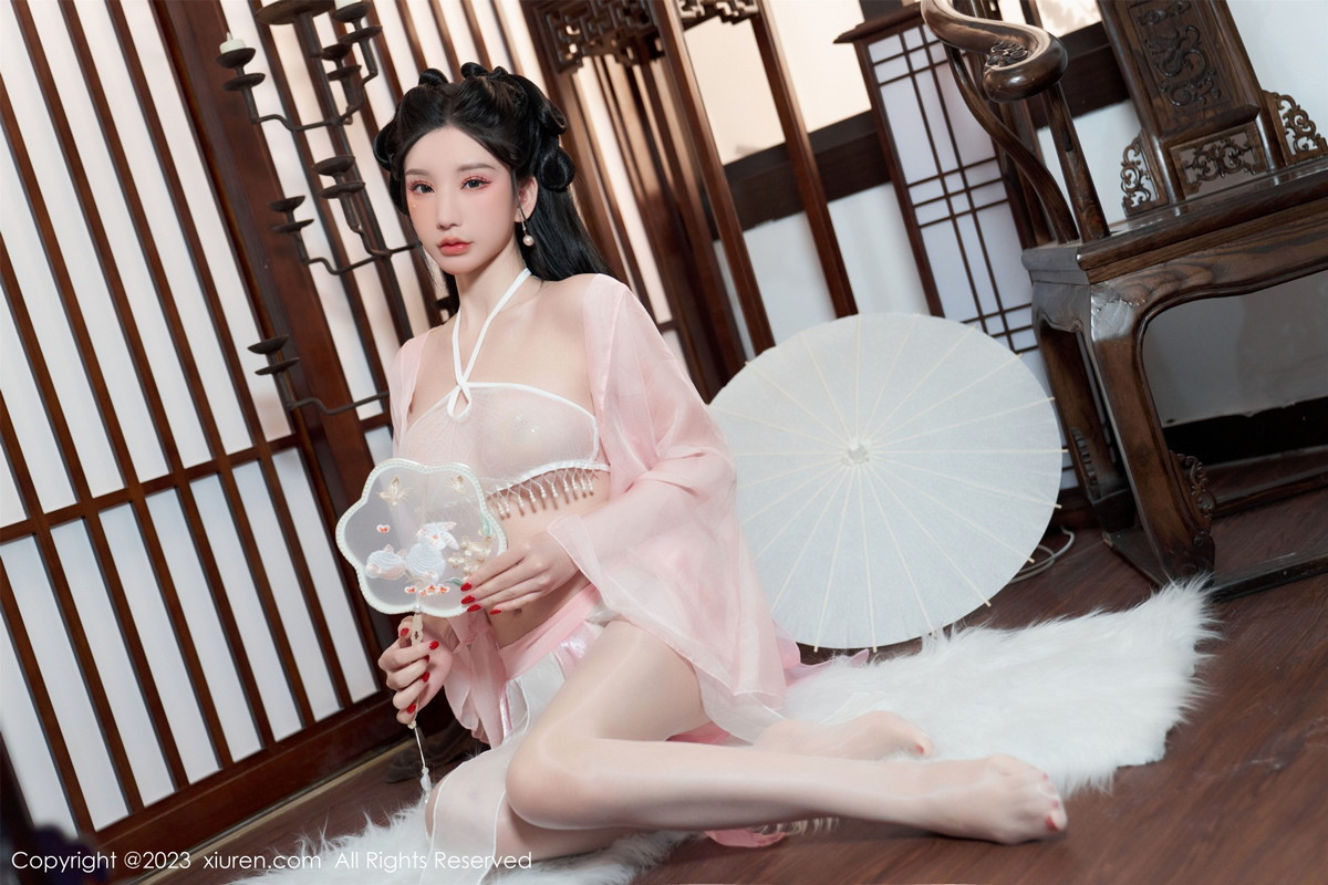 Xgyw.Net_XiuRen第6217期_女神周于希Sally性感粉色古装服饰配超薄无内肉丝惹火诱惑写真85P