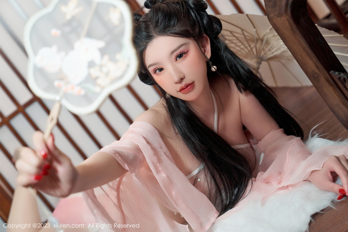 Xgyw.Net_XiuRen第6217期_女神周于希Sally性感粉色古装服饰配超薄无内肉丝惹火诱惑写真85P