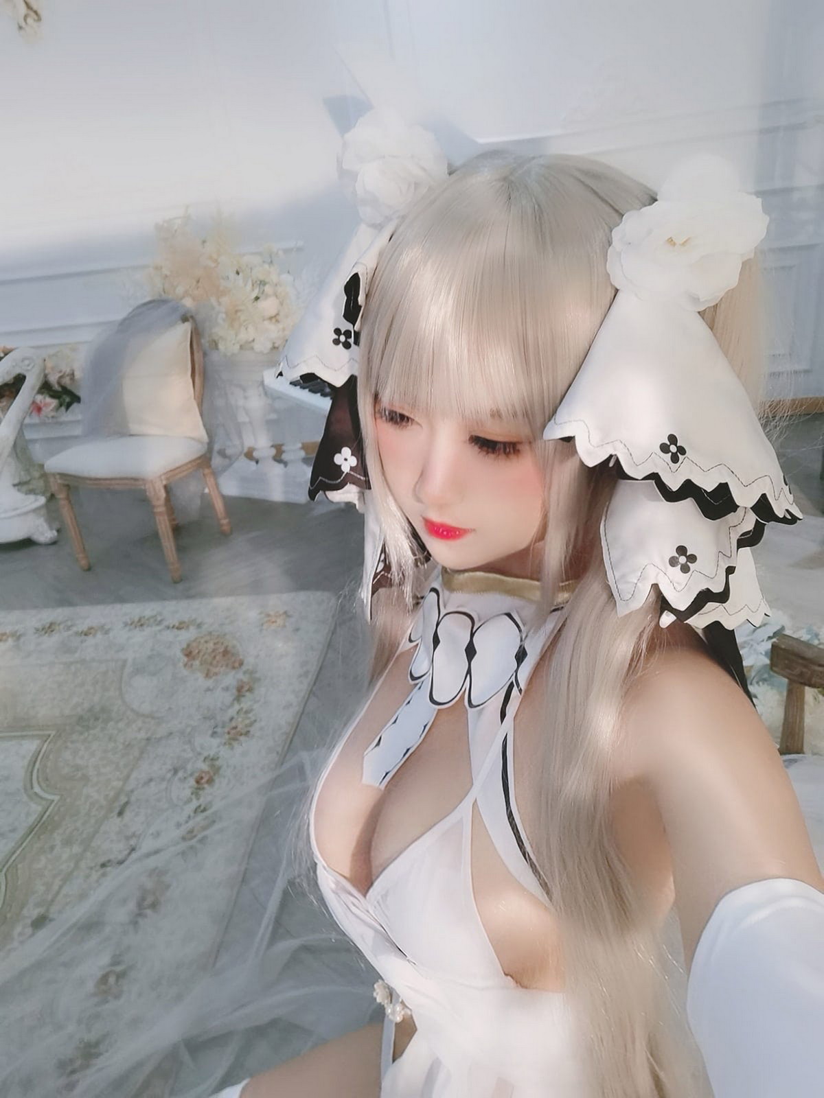 Xgyw.Net_微博妹子三度_69可畏白纱主题私房性感白色婚纱配白丝袜秀翘臀美腿诱惑写真55P