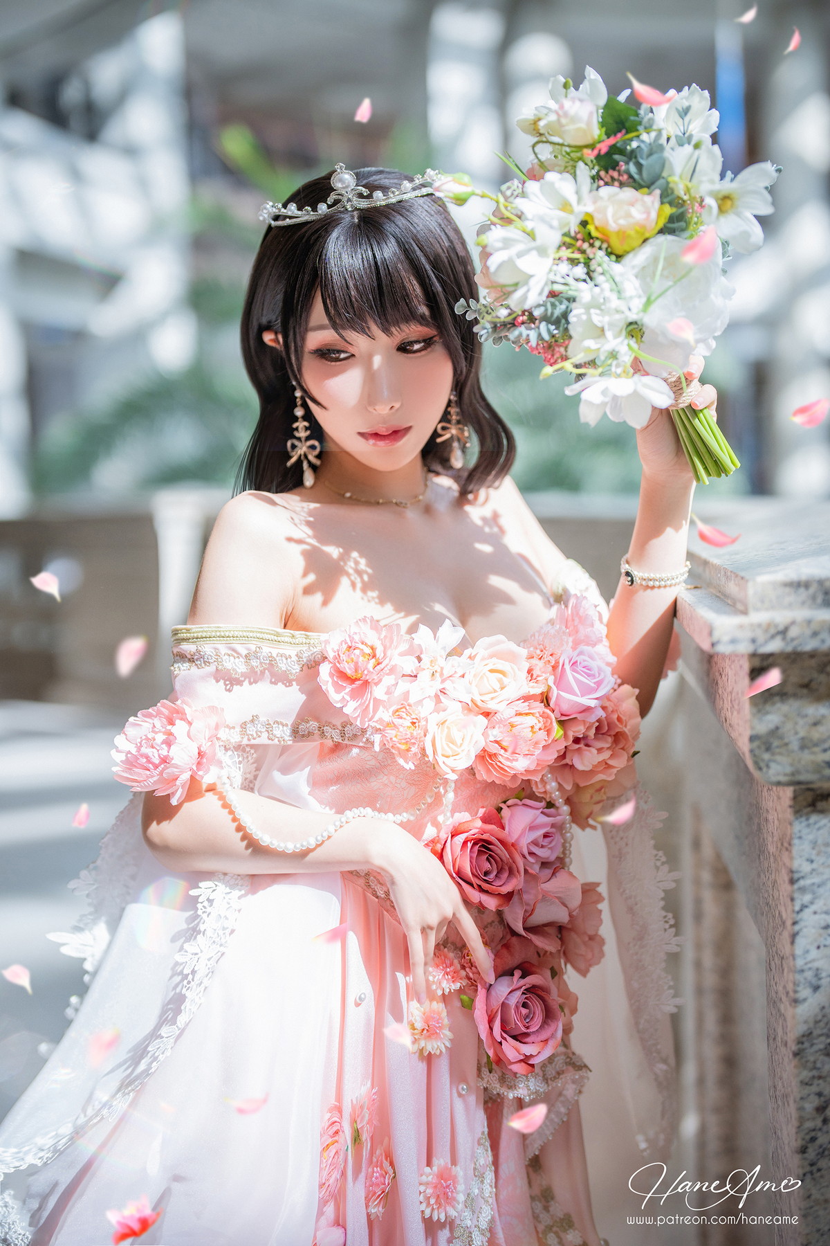 Xgyw.Net_Coser美女雨波_HaneAme生日礼服主题性感粉色低胸连衣裙秀丰满身材诱惑写真29P