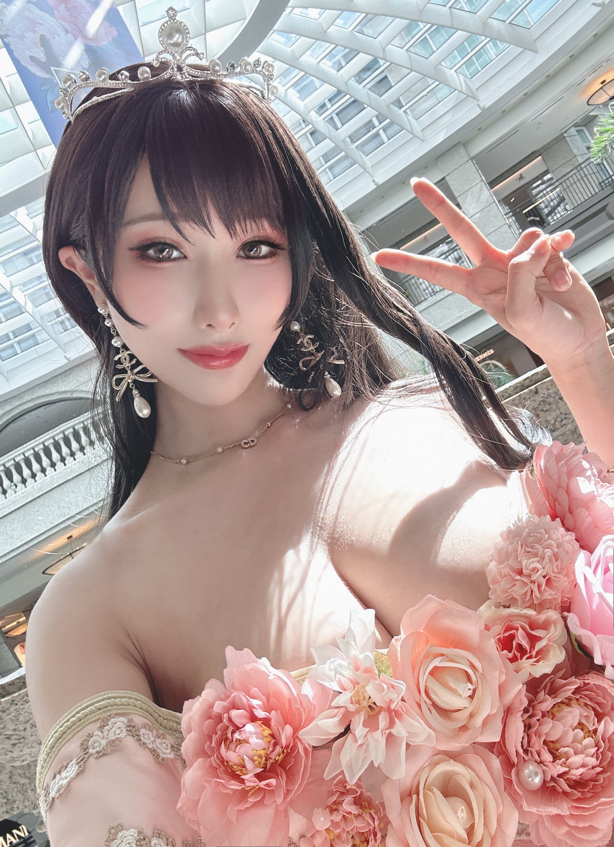 Xgyw.Net_Coser美女雨波_HaneAme生日礼服主题性感粉色低胸连衣裙秀丰满身材诱惑写真29P