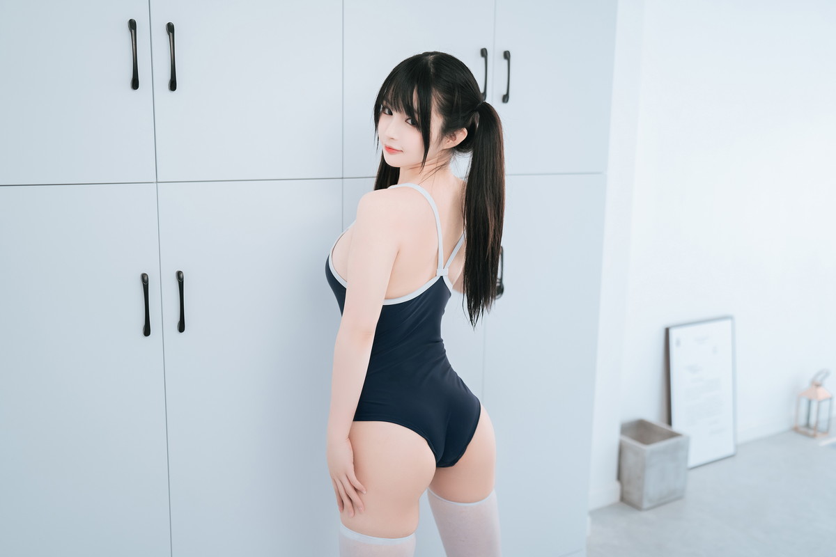 Xgyw.Net_网络美女桜井宁宁白丝死库水主题私房性感死库水配白丝袜秀曼妙身姿迷人写真84P