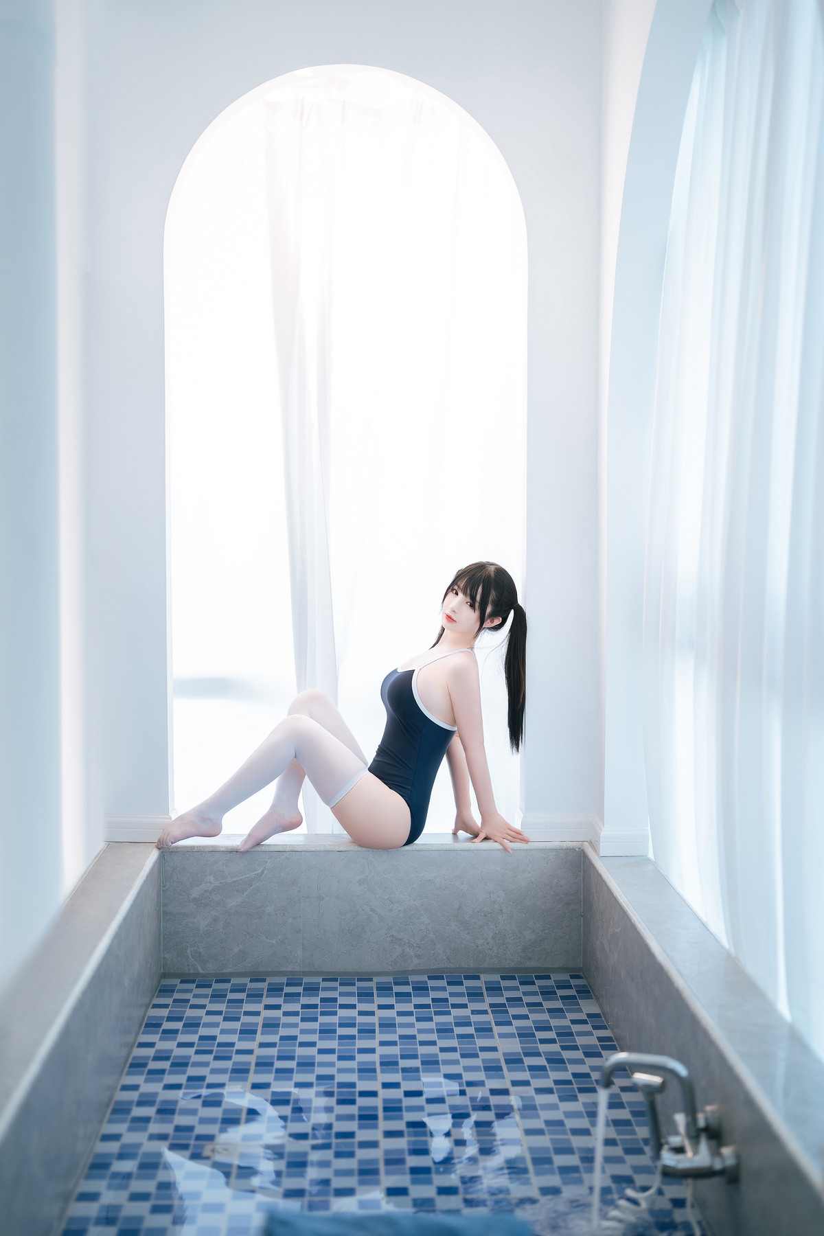 Xgyw.Net_网络美女桜井宁宁白丝死库水主题私房性感死库水配白丝袜秀曼妙身姿迷人写真84P