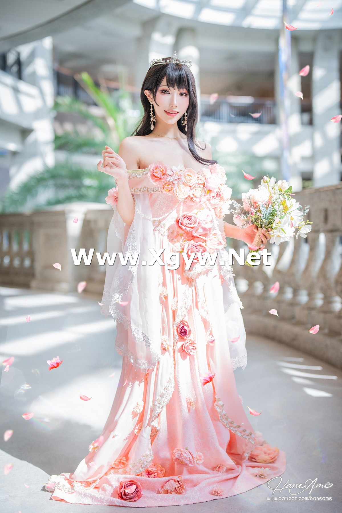 Xgyw.Net_Coser美女雨波_HaneAme生日礼服主题性感粉色低胸连衣裙秀丰满身材诱惑写真29P