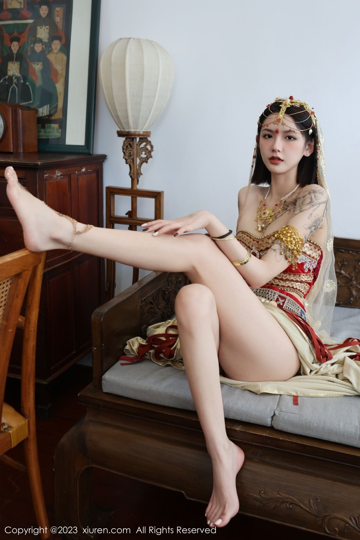 Xgyw.Net_XiuRen第6240期_模特乔一一性感异域风情舞女服饰秀曼妙身姿迷人气质诱惑写真76P